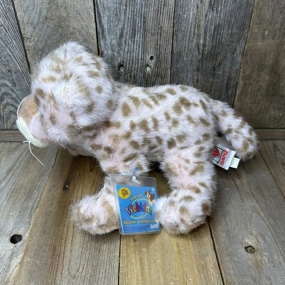 Ganz Webkinz Strawberry Cloud Leopard HM466 Pink Spotted Plush Sealed Code Tag